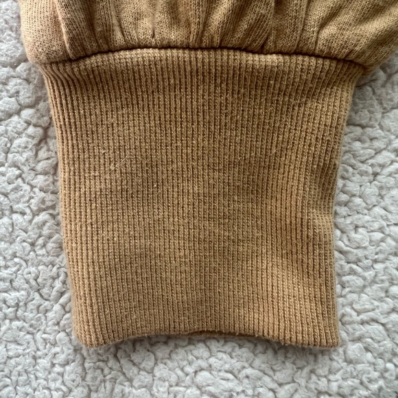 Who What Wear Womens Side Button Ruched Crew Neck Beige Sweatshirt - Picture 8 of 9